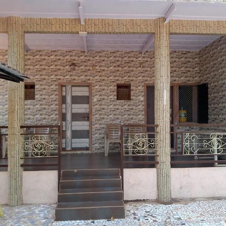 Hotel New Alpha House Matheran Exterior foto