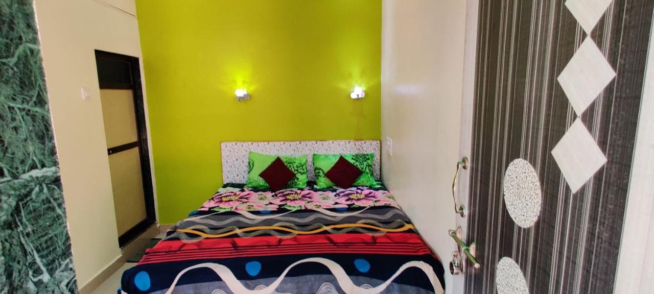 Hotel New Alpha House Matheran Exterior foto